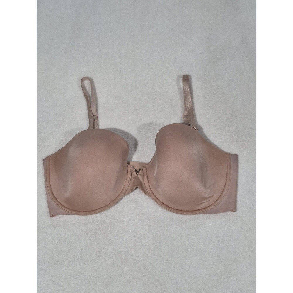 Victoriaโs Secret 38DD 85E Nude Blush Underwire Molded Bra Adjustable Straps
